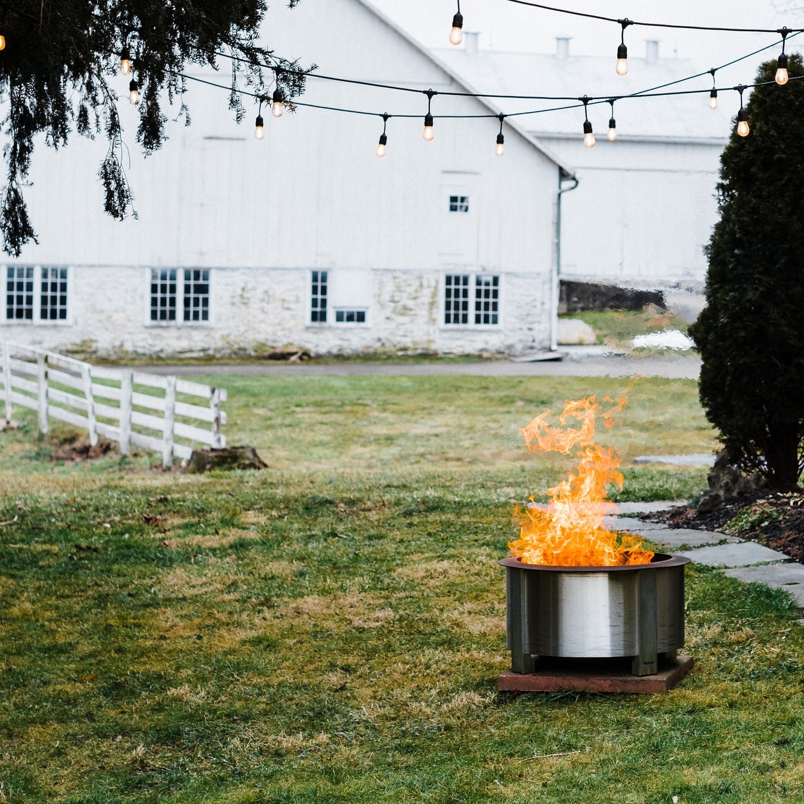 Breeo X Series 24 vs 19: Which Smokeless Fire Pit Is Right for Your Minnesota Backyard?