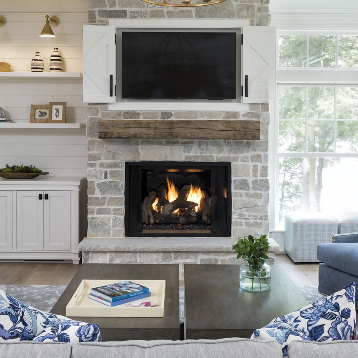 Heat &amp; Glo Phoenix TrueView Gas Fireplace