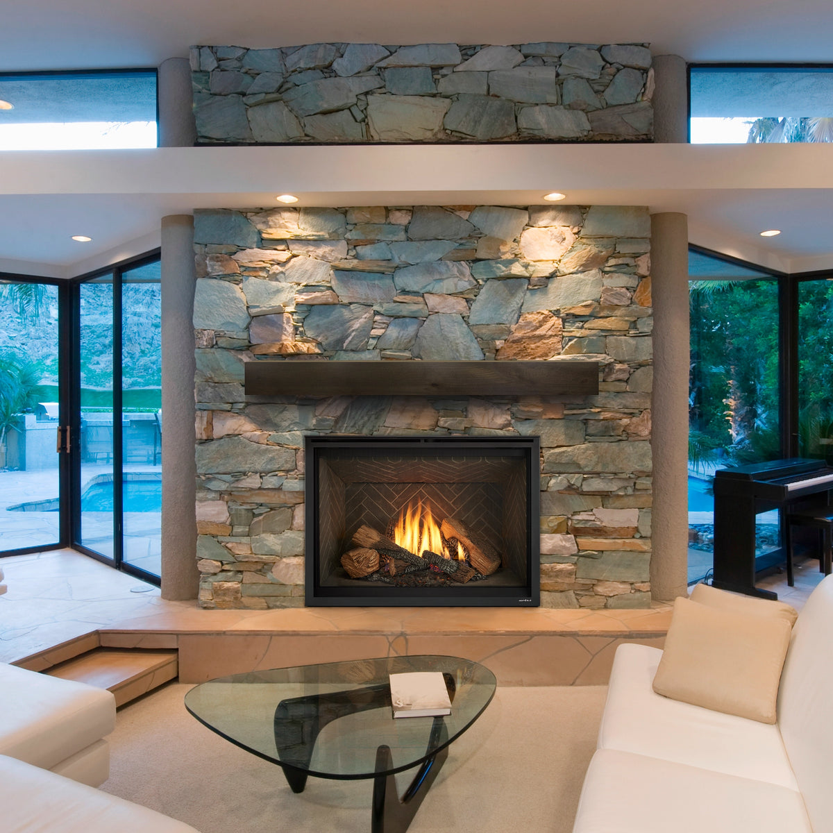 Heat &amp; Glo 8K Series Gas Fireplace