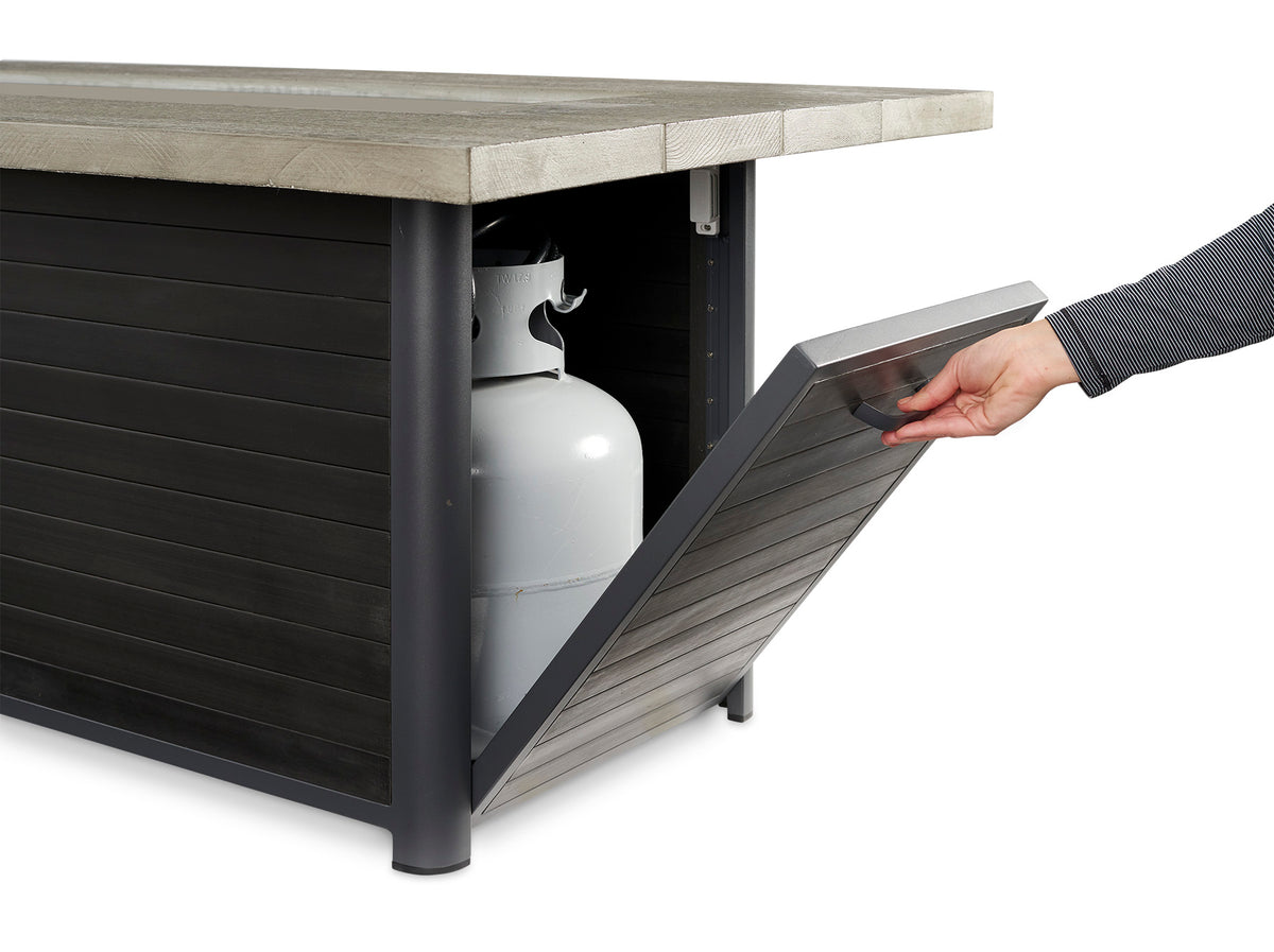 Outdoor GreatRoom Cedar Ridge Fire Pit Table