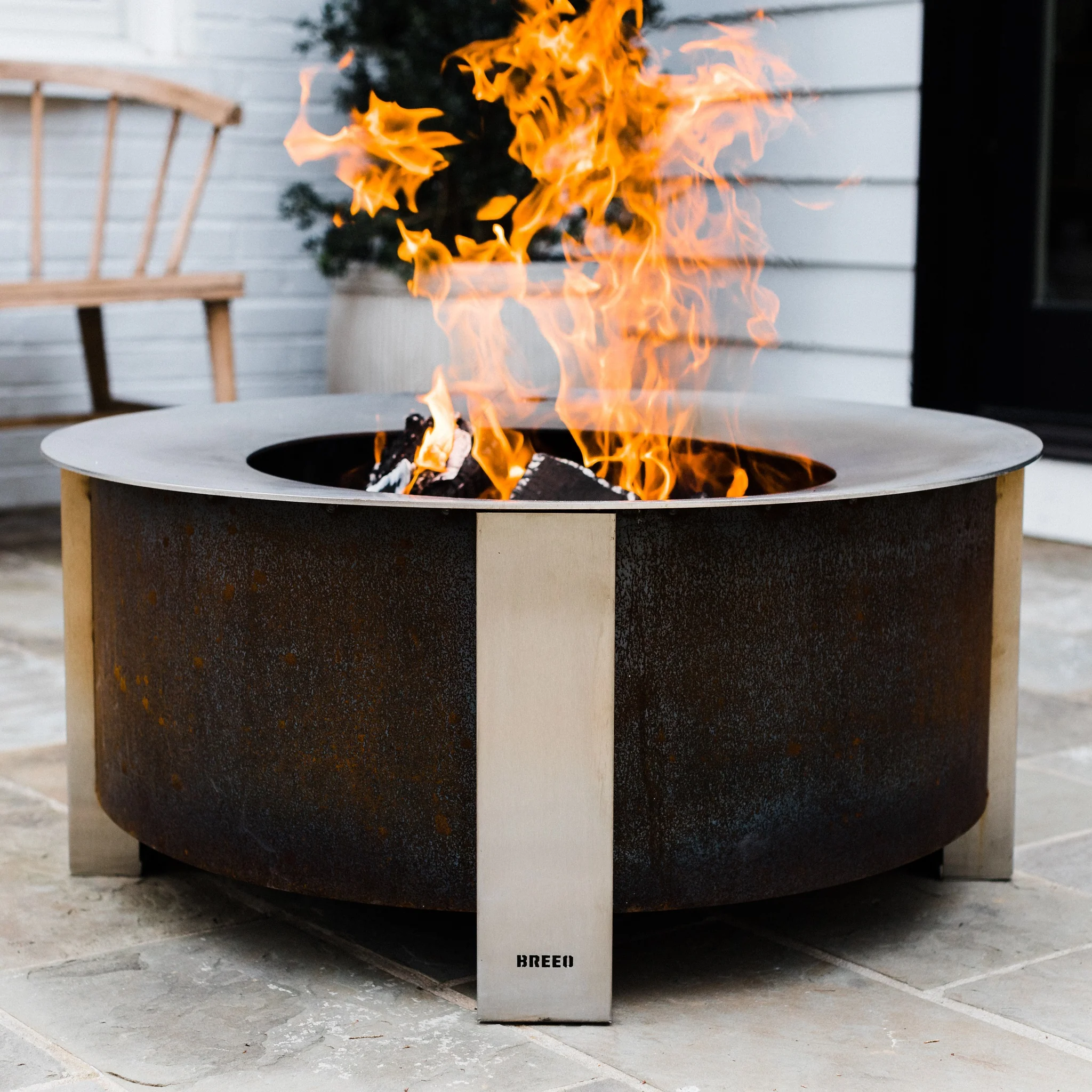 Fireplaces, Stoves, Inserts, Mantels & Fire Pits | Fireside Hearth & Home