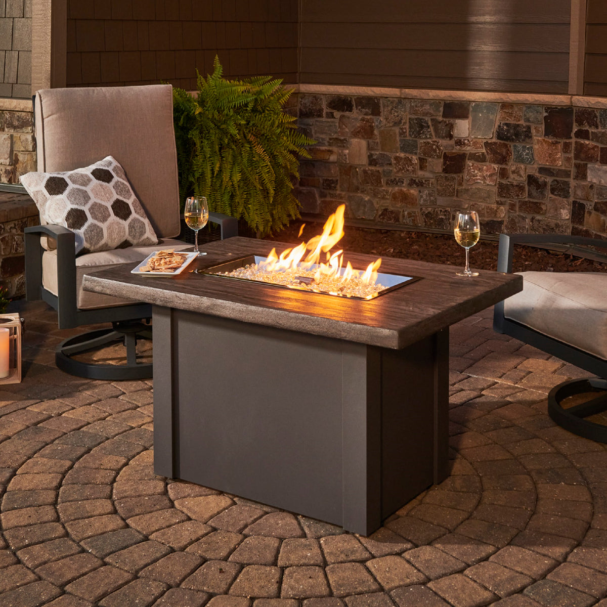 Outdoor GreatRoom Havenwood Fire Pit Table